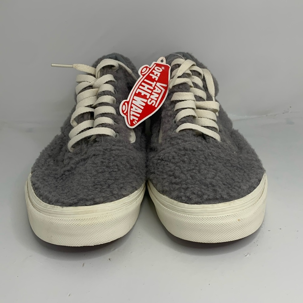 NWT Vans Off The Wall Old Skool Cozy Hug - Grey sneakers faux fur